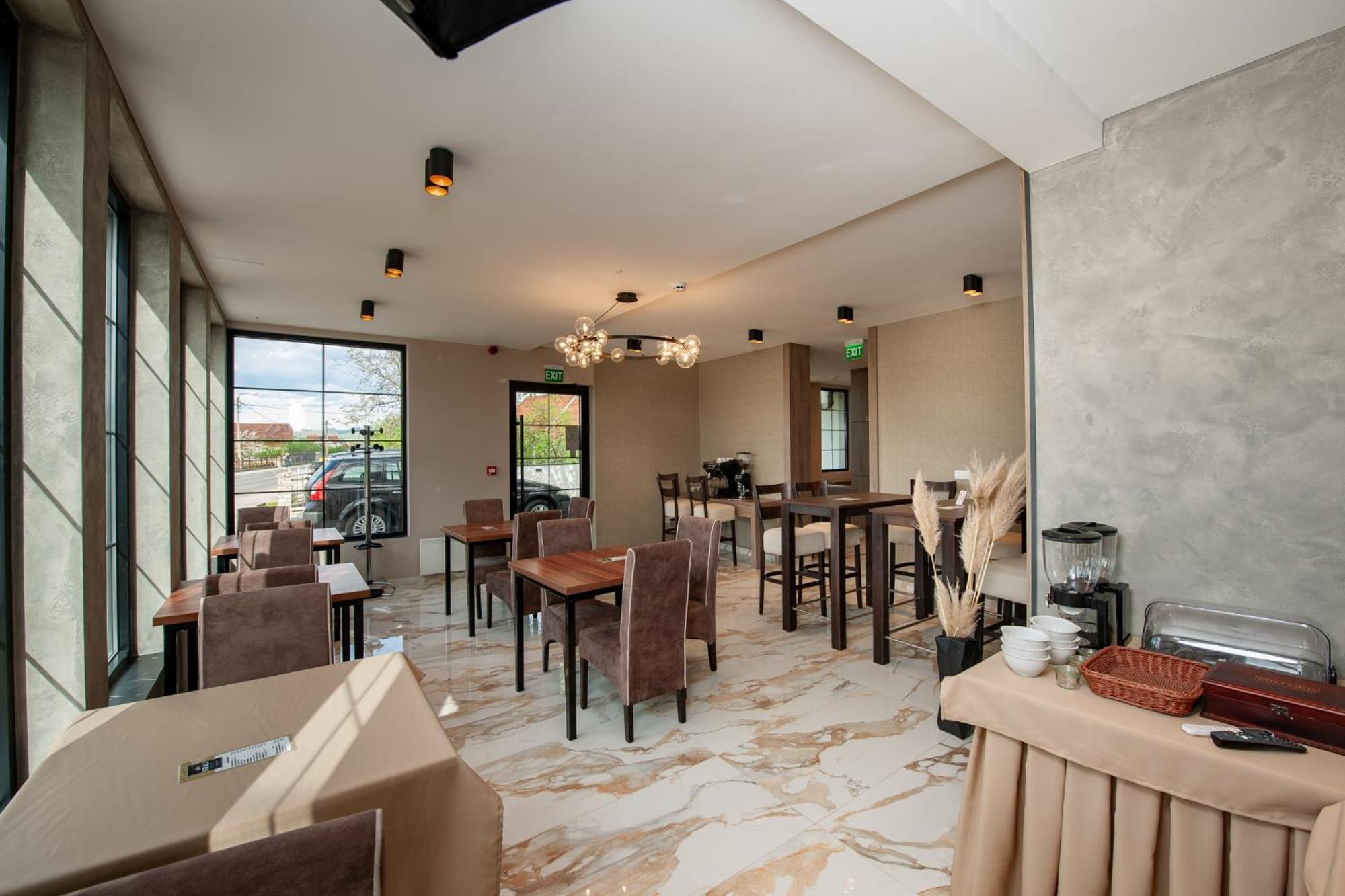Hotel Kralj Kraljevo Extérieur photo