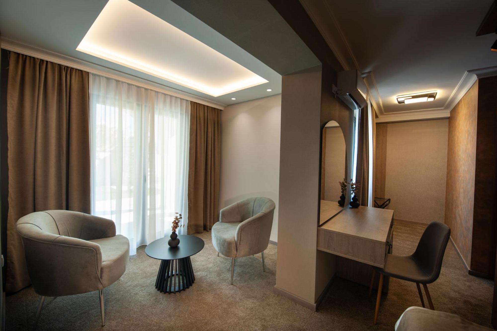 Hotel Kralj Kraljevo Extérieur photo