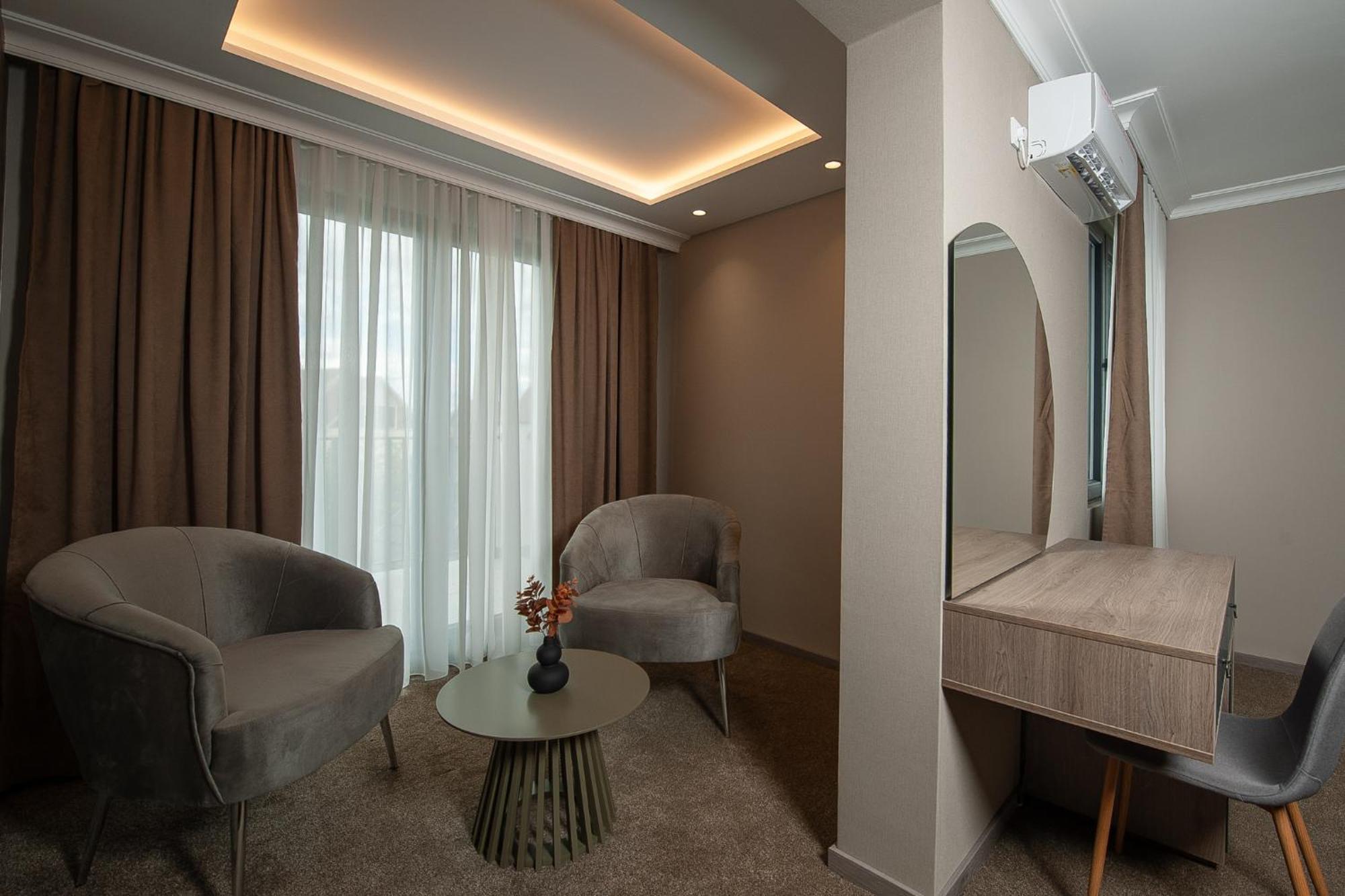 Hotel Kralj Kraljevo Extérieur photo